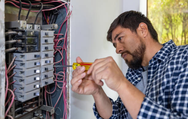 Best Circuit Breaker Repair  in Burnsville, MN